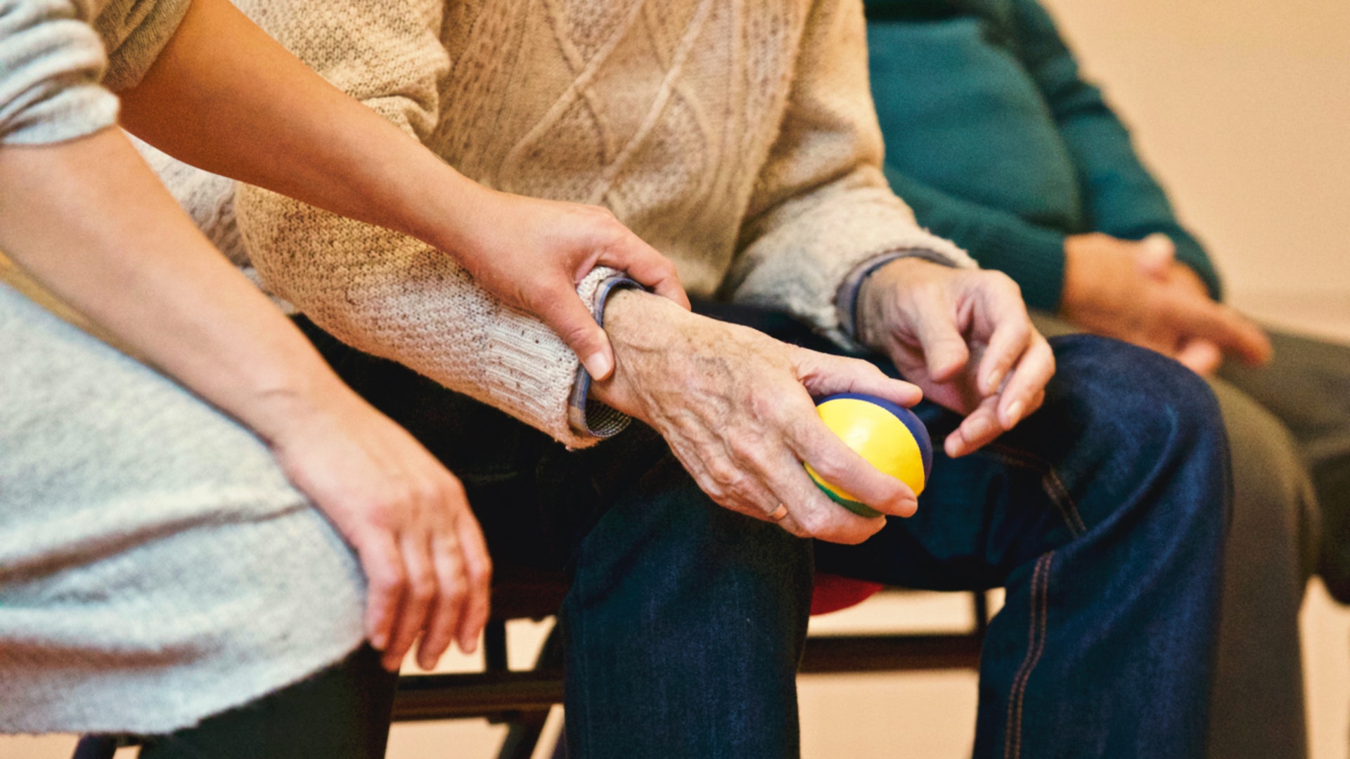 Comment créer une association d’aide à la personne ?